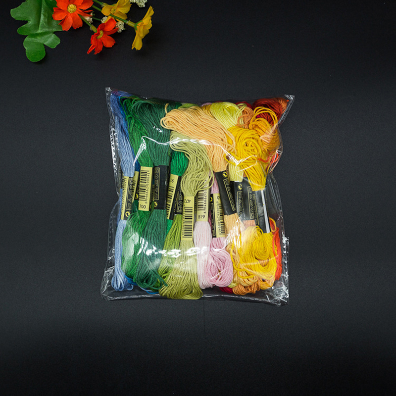 C 24/100/50 Çok Renkli Çapraz  - Embroidery Threads incelemesi ve fiyatı